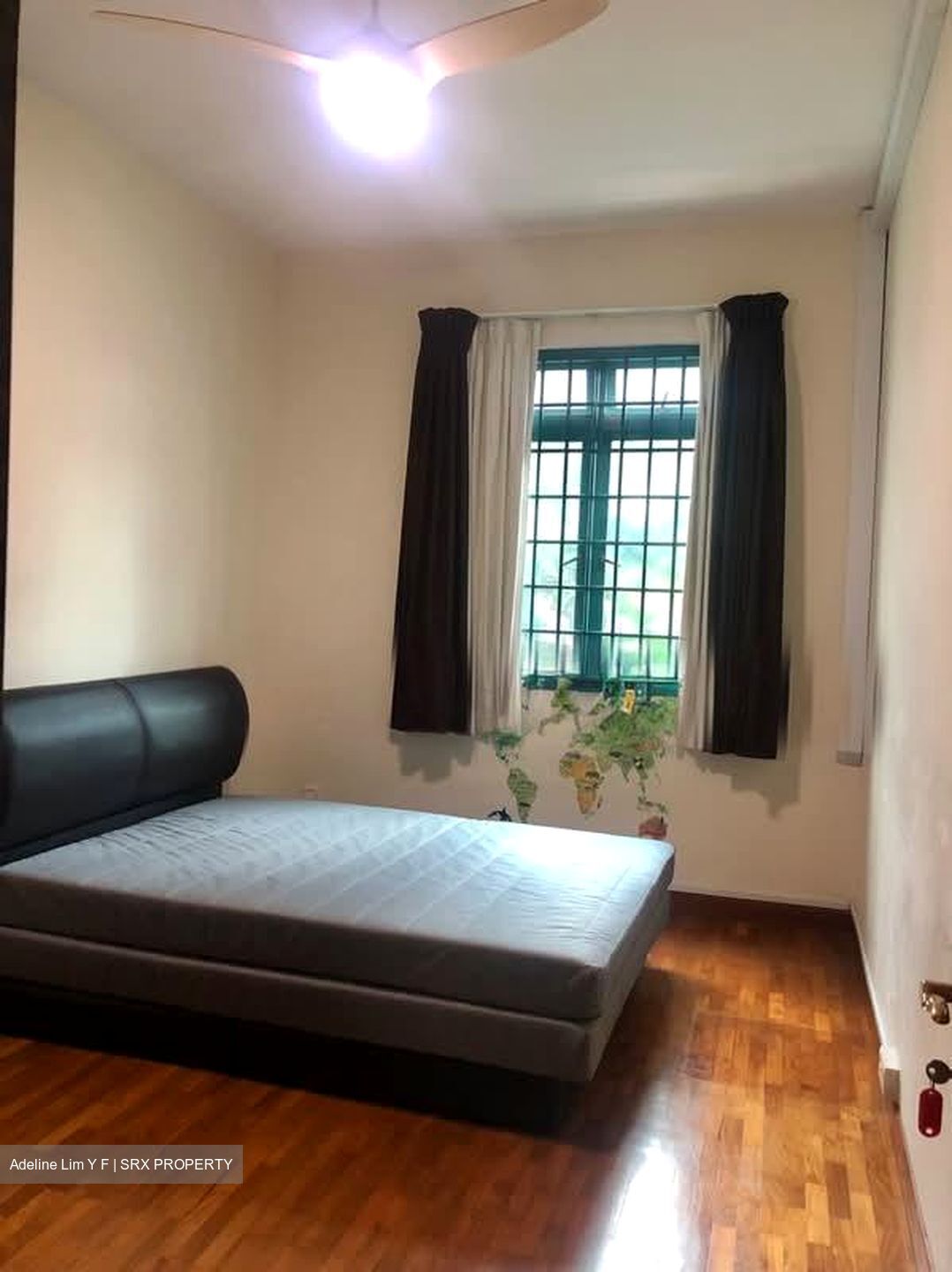 Lakeside Grove (D22), Terrace #557325101